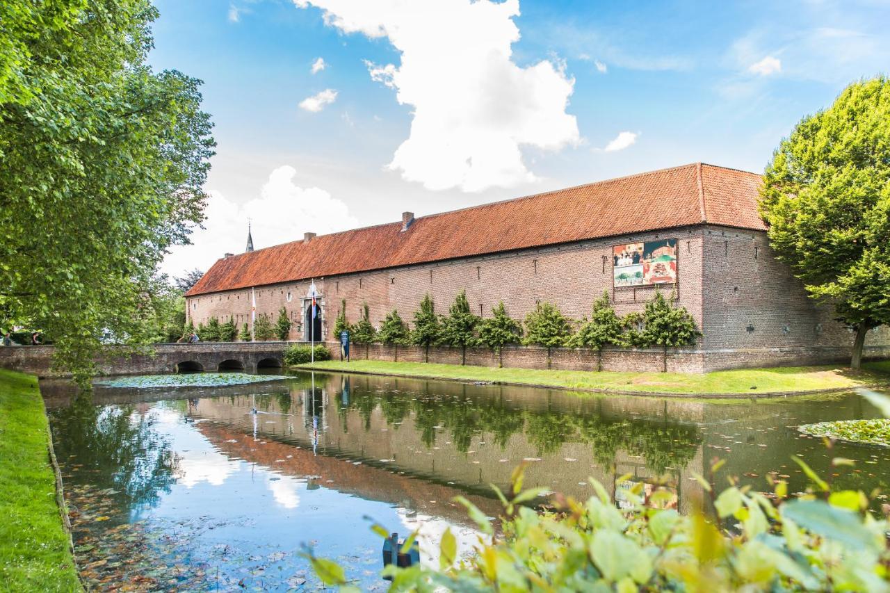 Landgoed Kasteel Limbricht Bed & Breakfast Екстериор снимка