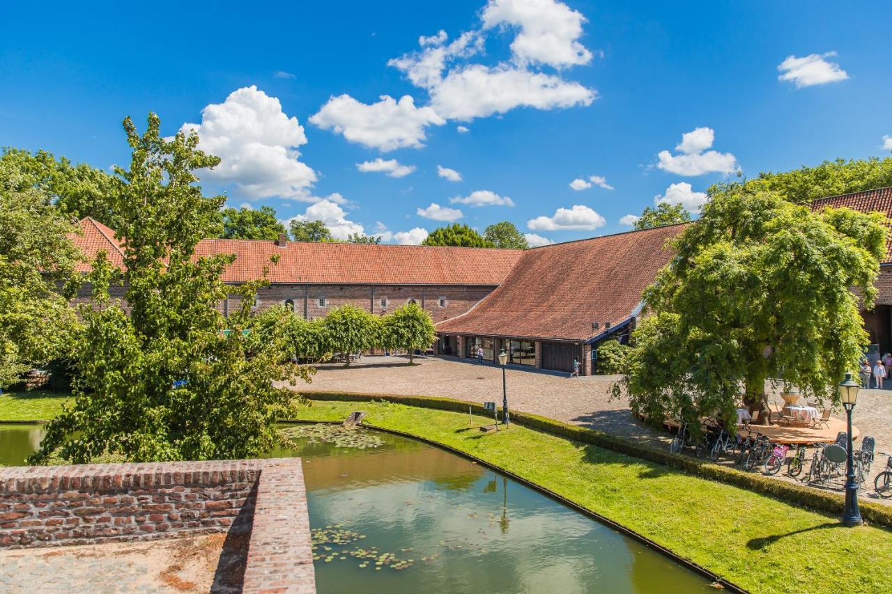 Landgoed Kasteel Limbricht Bed & Breakfast Екстериор снимка