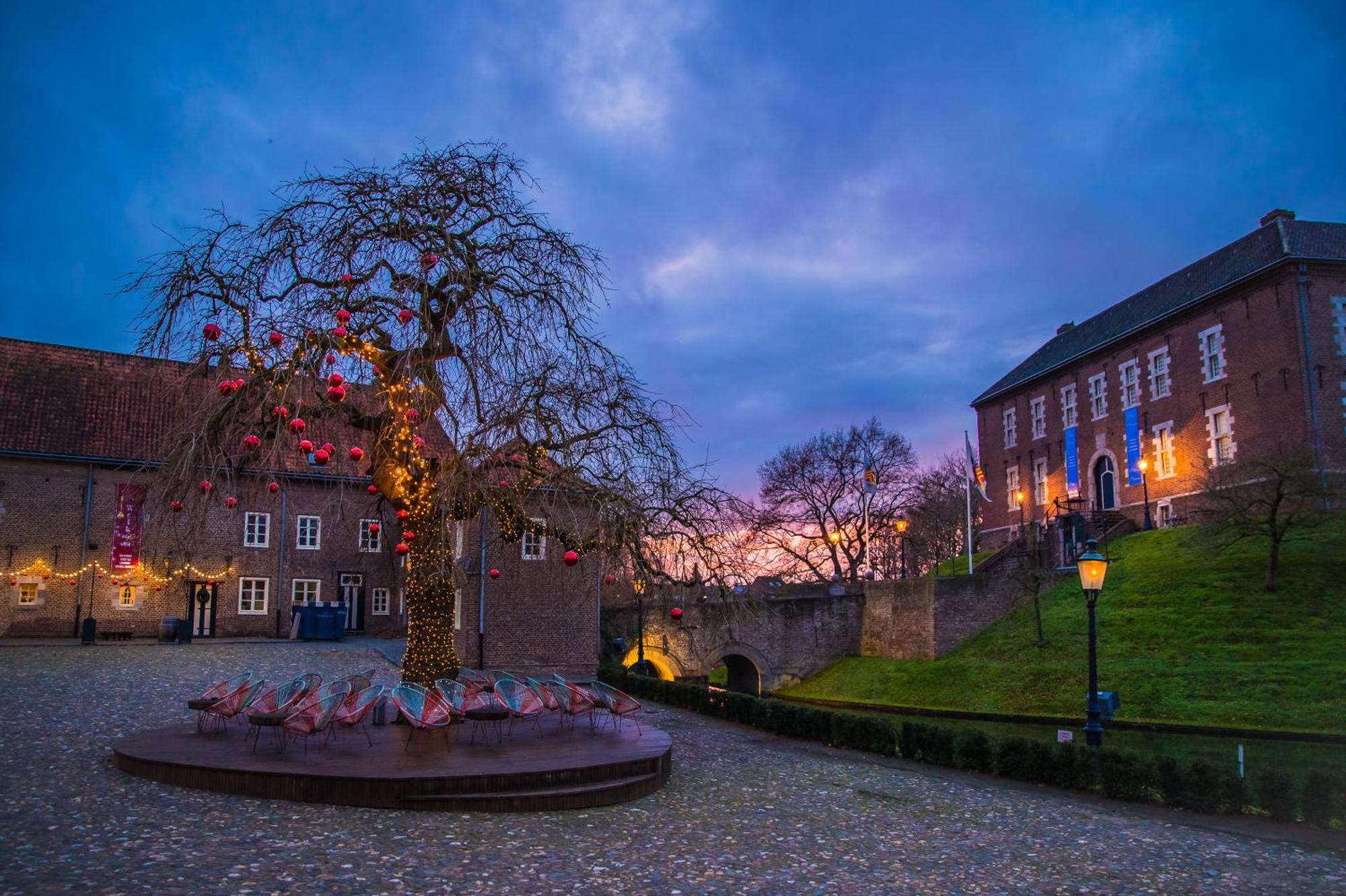 Landgoed Kasteel Limbricht Bed & Breakfast Екстериор снимка