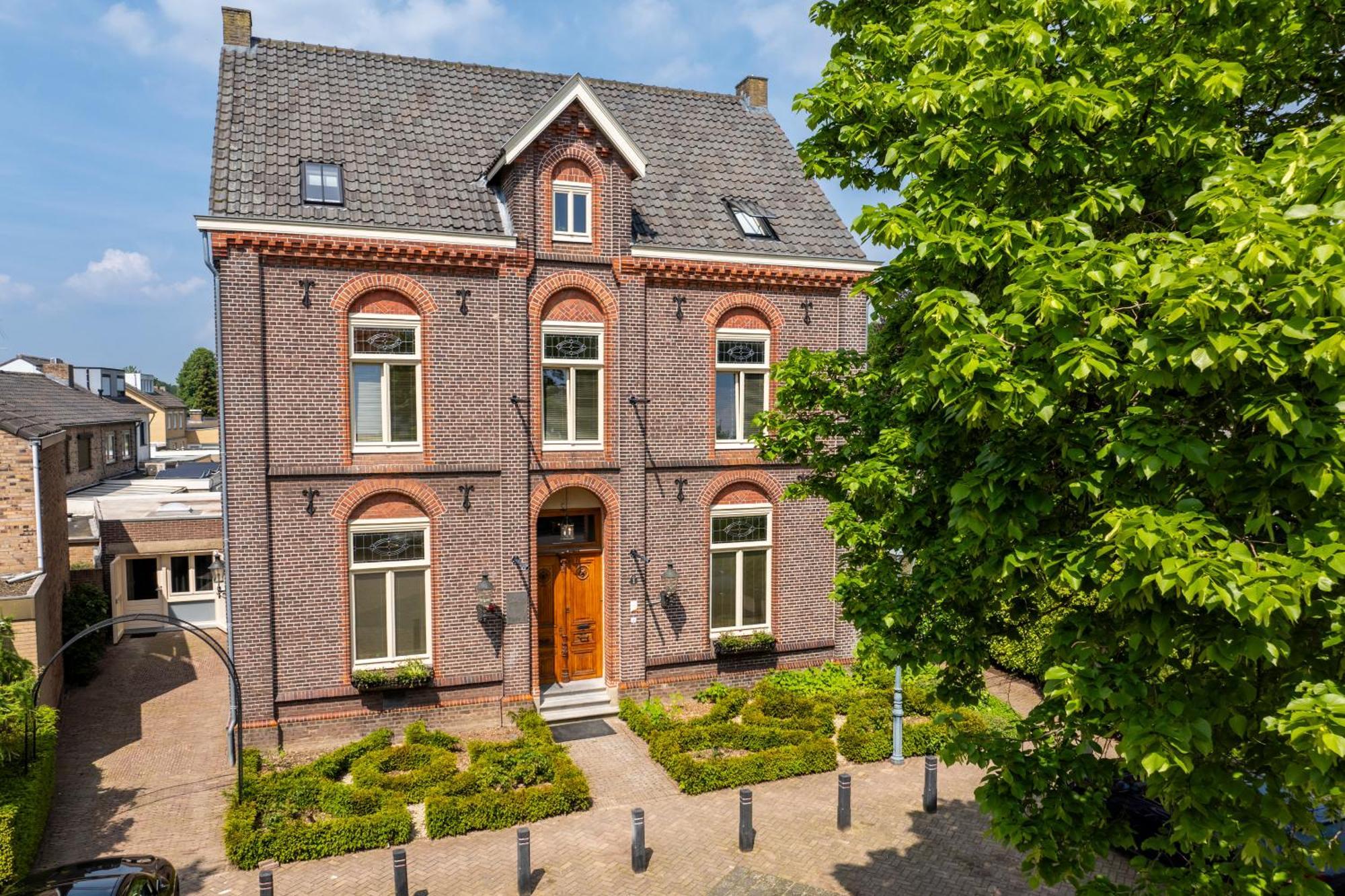 Landgoed Kasteel Limbricht Bed & Breakfast Екстериор снимка